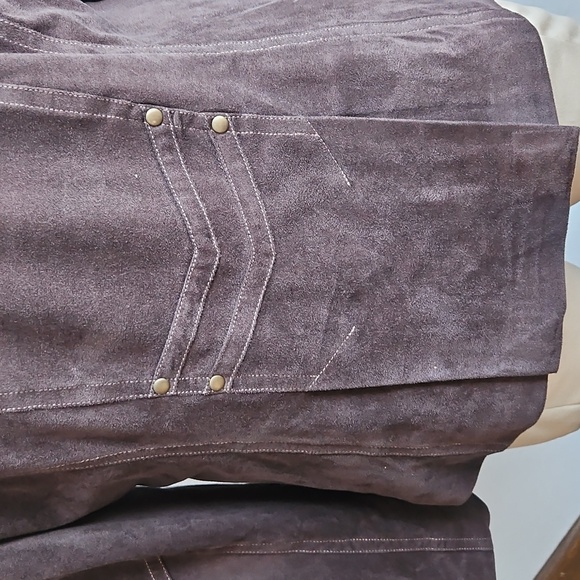 Lanalee Double-Breasted Women's Jacket - Picture 3 of 9